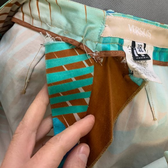 Versus Versace HOT Pants with Flare - Picture 8 of 13